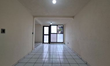 Casa Comercial en CIVAC 1a Sección Jiutepec - CAEN-Br-1242-Cc