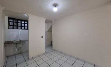 Casa Comercial en CIVAC 1a Sección Jiutepec - CAEN-Br-1242-Cc