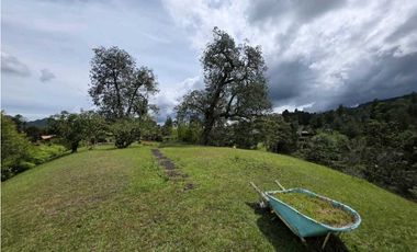 CASA FINCA EN ARRIENDO EL RETIRO ANTIOQUIA, SECTOR LA MARIA