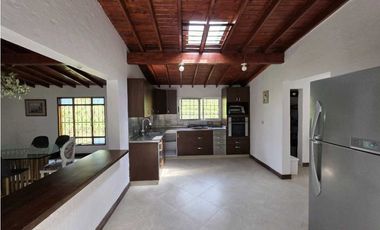 CASA FINCA EN ARRIENDO EL RETIRO ANTIOQUIA, SECTOR LA MARIA