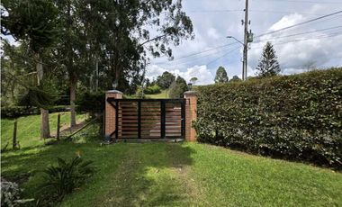 CASA FINCA EN ARRIENDO EL RETIRO ANTIOQUIA, SECTOR LA MARIA