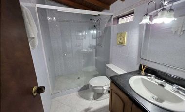 CASA FINCA EN ARRIENDO EL RETIRO ANTIOQUIA, SECTOR LA MARIA