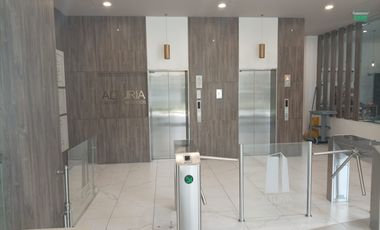 SE VENDE OFICINA EN CENTRO DE NEGOCIOS EN LAMOS PEREIRA