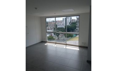 SE VENDE OFICINA EN CENTRO DE NEGOCIOS EN LAMOS PEREIRA
