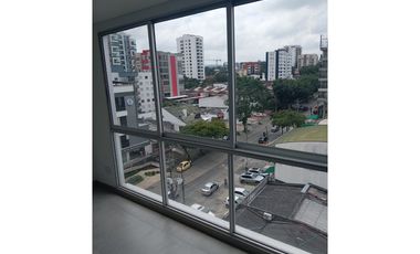 SE VENDE OFICINA EN CENTRO DE NEGOCIOS EN LAMOS PEREIRA