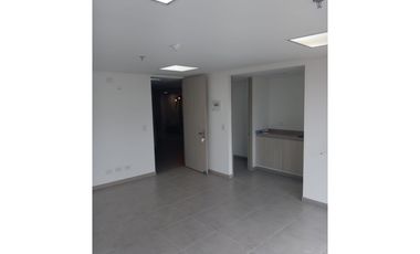 SE VENDE OFICINA EN CENTRO DE NEGOCIOS EN LAMOS PEREIRA