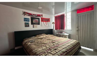 Casa en arriendo con uso comercial - Normandia, Bogotá