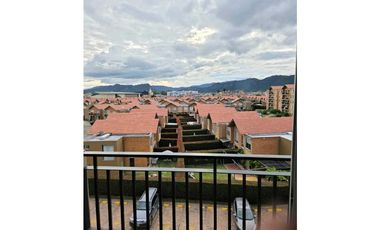 ARRIENDO APARTAMENTO  QUINTO PISO ACCESO POR ESCALERAS EN HUERTAS