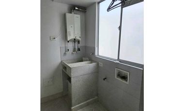 ARRIENDO APARTAMENTO  QUINTO PISO ACCESO POR ESCALERAS EN HUERTAS