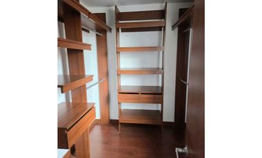 ARRIENDO APARTAMENTO  QUINTO PISO ACCESO POR ESCALERAS EN HUERTAS