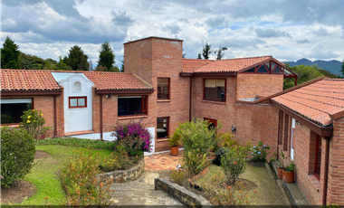 Vendo Conjunto Familiar en Tabio Rio Frio OPORTUNIDAD