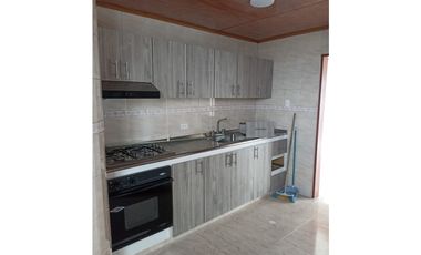 Vendo Apartamento 6to Piso En El Limonar, Cali