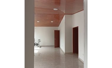 Vendo Apartamento 6to Piso En El Limonar, Cali