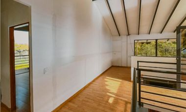 Casa campestre en Guatapé para la renta y venta