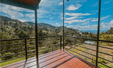 Casa campestre en Guatapé para la renta y venta