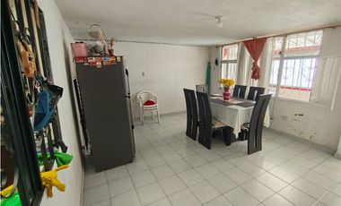 ACSI 1308 VENTA DE CASA BARRIO REMANSO