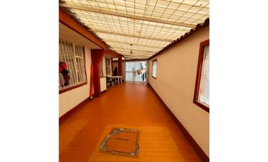 ACSI 1308 VENTA DE CASA BARRIO REMANSO