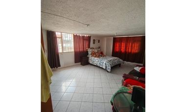 ACSI 1308 VENTA DE CASA BARRIO REMANSO