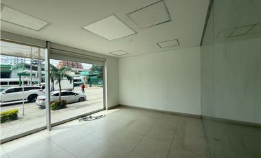 Arriendo Local duplex de esquina en El Prado - SMR