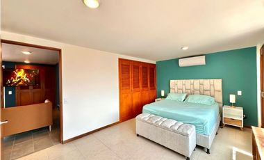 Apartamento amoblado Laureles las Acacias