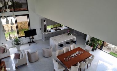 Venta mansion Exclusiva y Hermosa  Chinauta, Fusagasugá, Cundinamarca