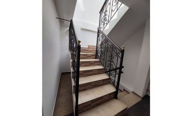 VENDO HERMOSA CASA EN LA CASTELLANA, PASTO- MB