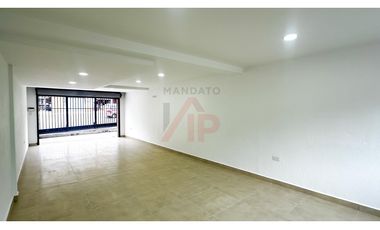 LOCAL EN RENTA SECTOR COMERCIAL RICARDO DURAN VIA BAÑOS CUENCA