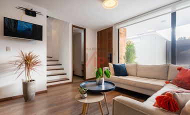 CASA VIP EN VENTA EN EL MEJOR SECTOR DE LA CIUDAD DE CUENCA