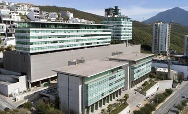 OFICINA EN RENTA AMUEBLADA