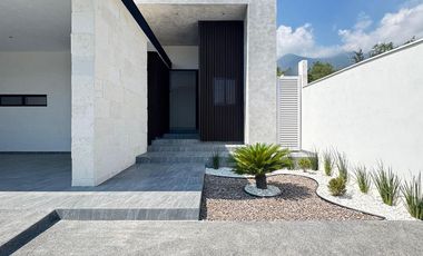 CASA EN VENTA EN AMANI TERRA RESIDENCIAL SANTIAGO N.L.