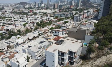 PROPIEDAD EN VENTA EN SAN JERONIMO POR ESTRENAR