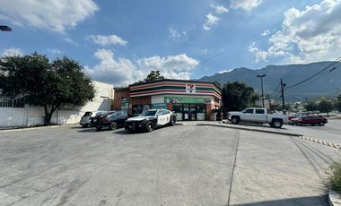 Local Comercial en San Pedro Garza García
