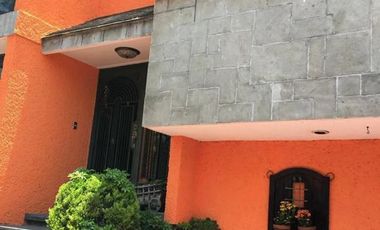 VENTA DE CASA EN LOMAS DE TECAMACHALCO EN HUIXQUILUCAN ESTADO DE MÉXICO