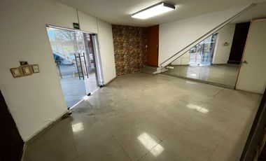 Edificio Comercial cerca de Cintermex