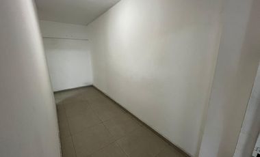 Edificio Comercial cerca de Cintermex