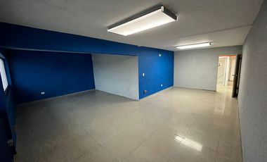 Edificio Comercial cerca de Cintermex