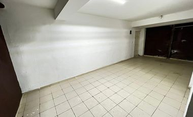 Edificio Comercial cerca de Cintermex