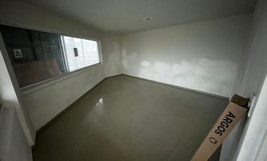 Edificio Comercial cerca de Cintermex