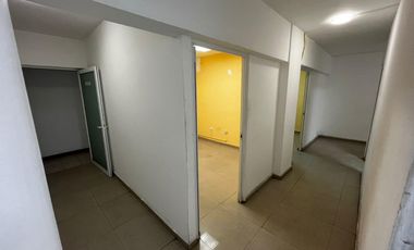 Edificio Comercial cerca de Cintermex