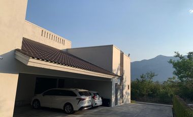 CASA EN VENTA EN LAS MISIONES CLUB CAMPESTRE SANTIAGO N.L.