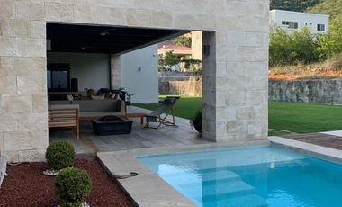 CASA EN VENTA EN LAS MISIONES CLUB CAMPESTRE SANTIAGO N.L.