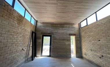 VENTA DE QUINTA CAMPESTRE EN MONTEMORELOS