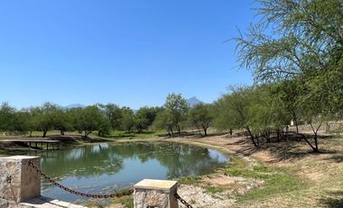 VENTA DE QUINTA CAMPESTRE EN MONTEMORELOS