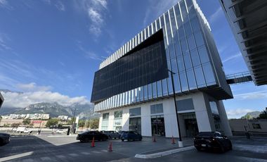 LOCAL COMERCIAL EN VENTA EN CARRETERA NACIONAL