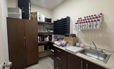 LOCAL COMERCIAL EN VENTA EN CARRETERA NACIONAL