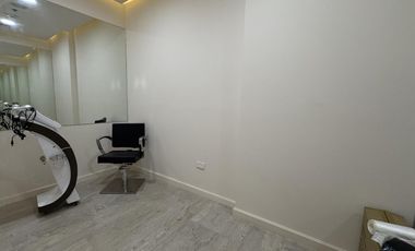 LOCAL COMERCIAL EN VENTA EN CARRETERA NACIONAL