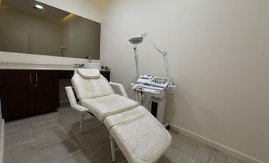 LOCAL COMERCIAL EN VENTA EN CARRETERA NACIONAL