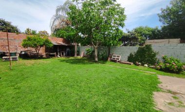 VENTA CASA 5 AMB LOS POLVORINES TERRENO GRANDE