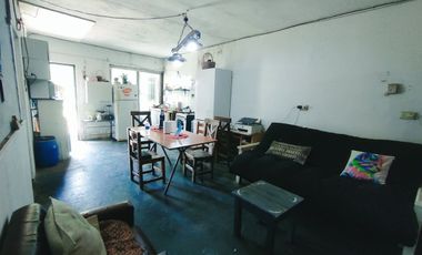 VENTA CASA 5 AMB LOS POLVORINES TERRENO GRANDE