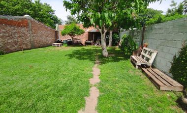 VENTA CASA 5 AMB LOS POLVORINES TERRENO GRANDE